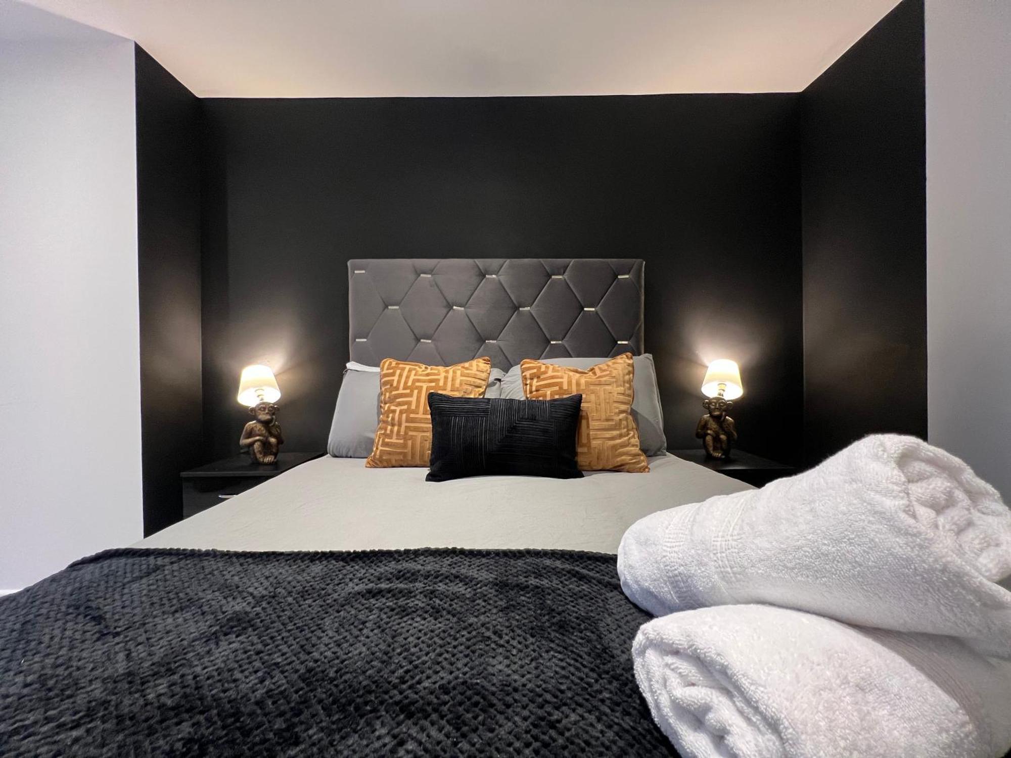The Seven Aparthotel